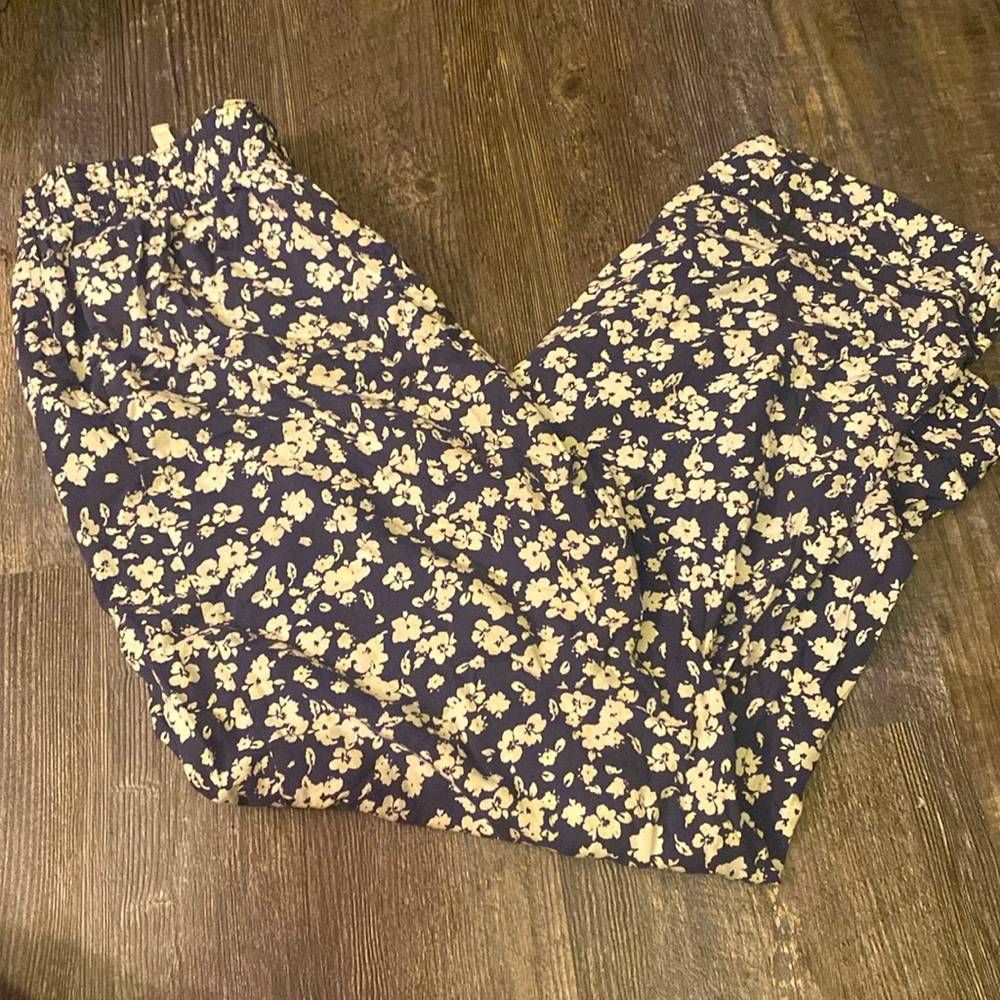 Blue floral wide leg pants